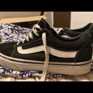 Vans old skool shoes